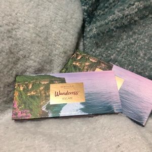 Wander Beauty eyeshadow palette